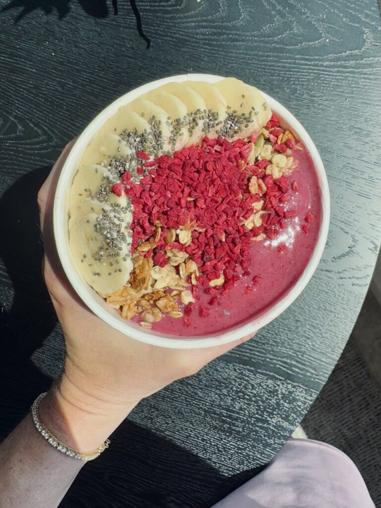 pitaya smoothie bowl